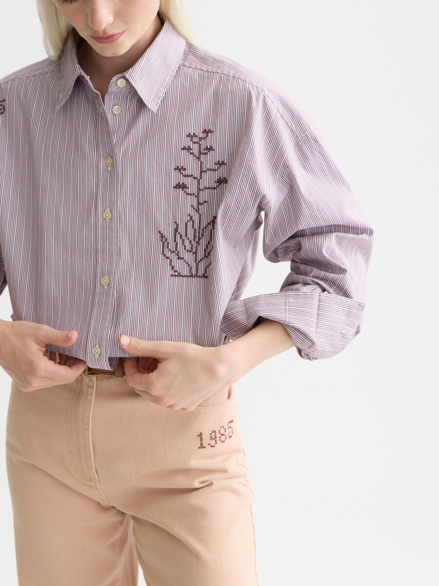 camisa de novia bordada