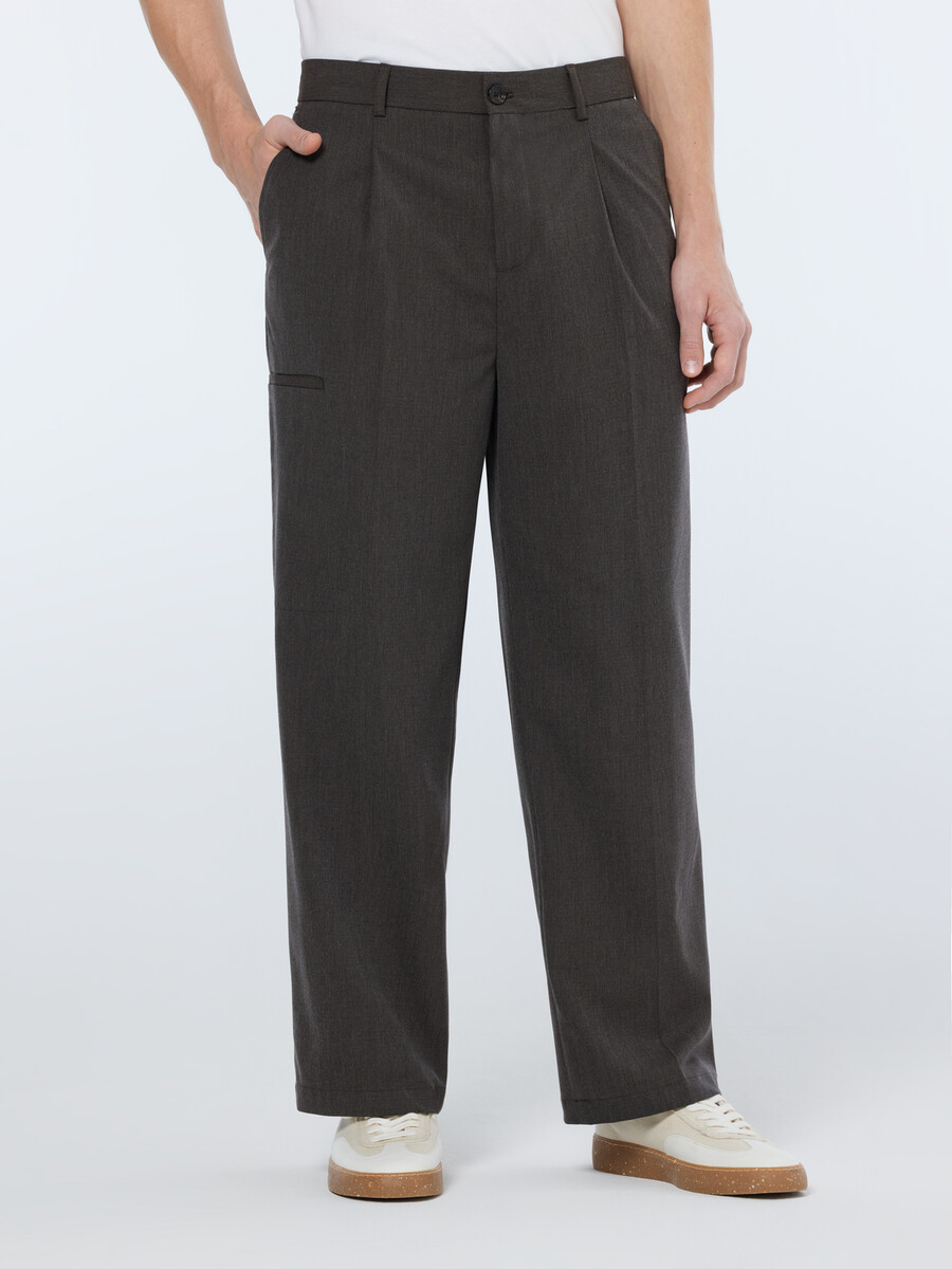 pantalón chino melange de corte ancho con detalle de bolsillo
