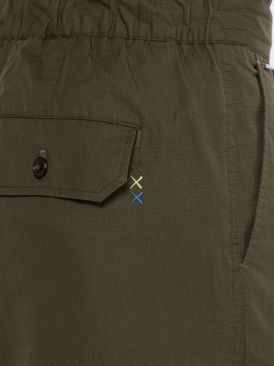 pantalón cargo de algodón antidesgarro de corte recto