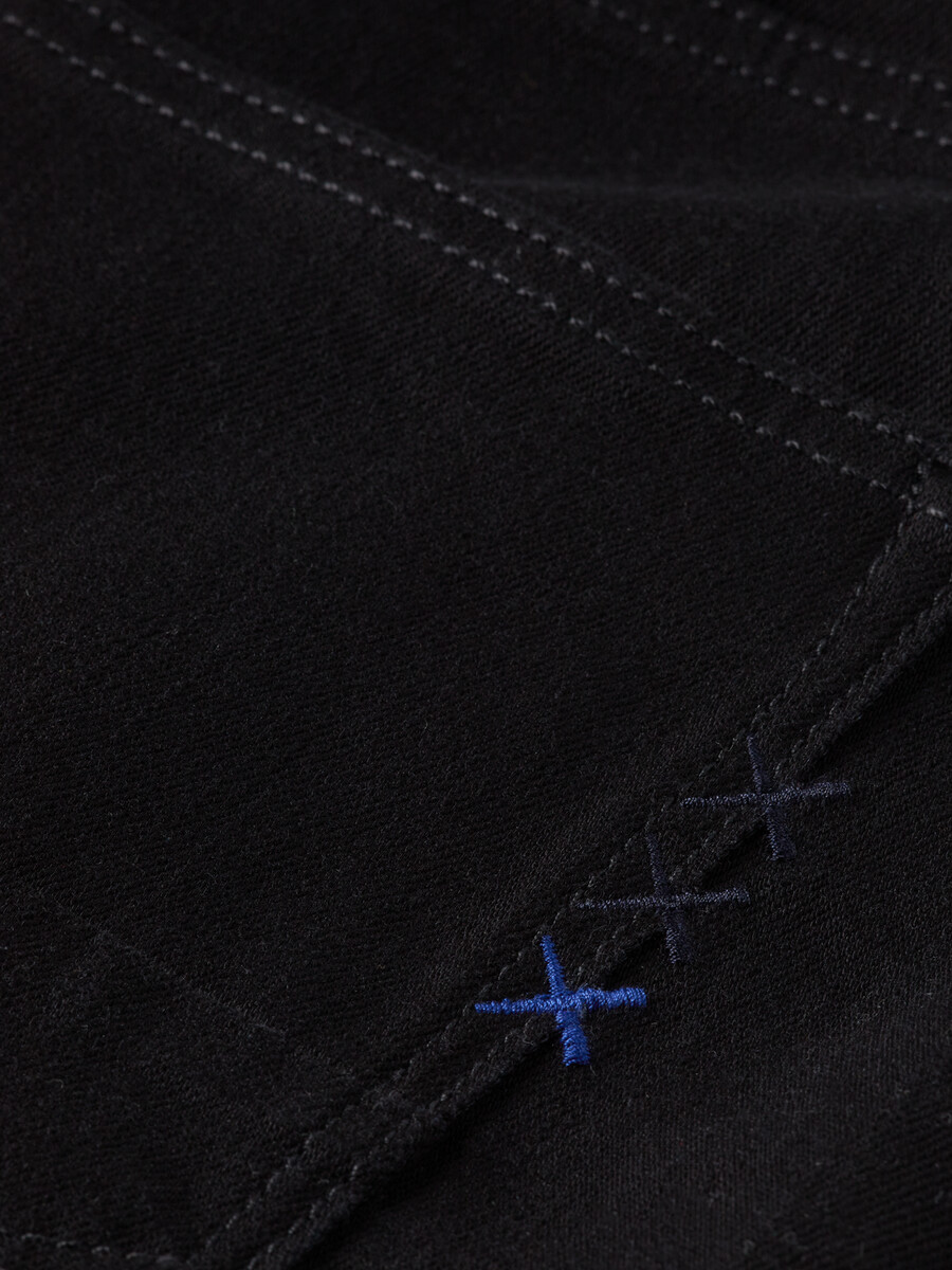 imprescindibles vaqueros ajustados skim stay black