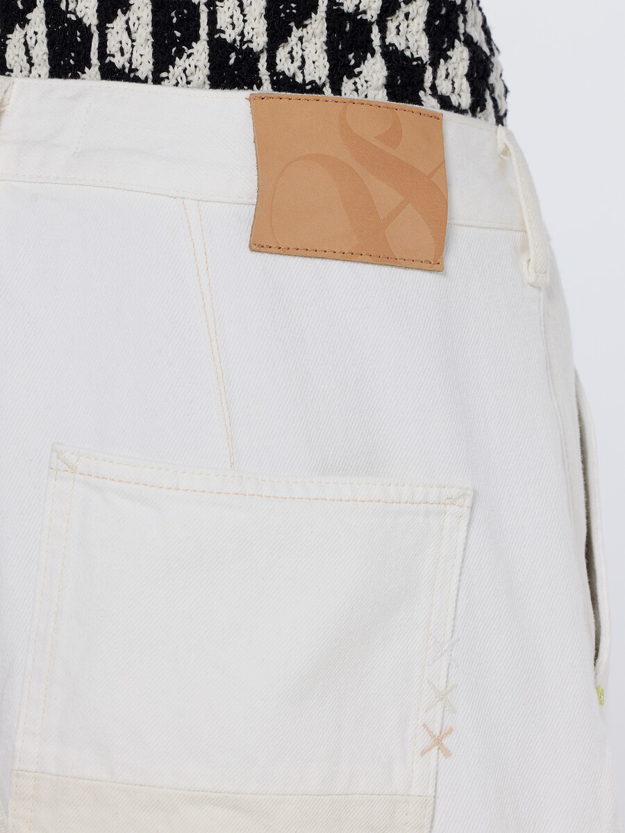 vaqueros cargo holgados the daze blanco descolorido
