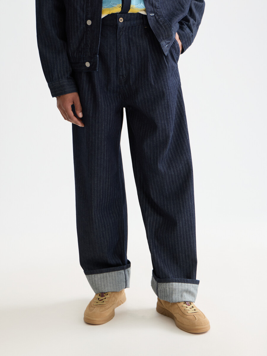 pantalones vaqueros holgados tipo chino