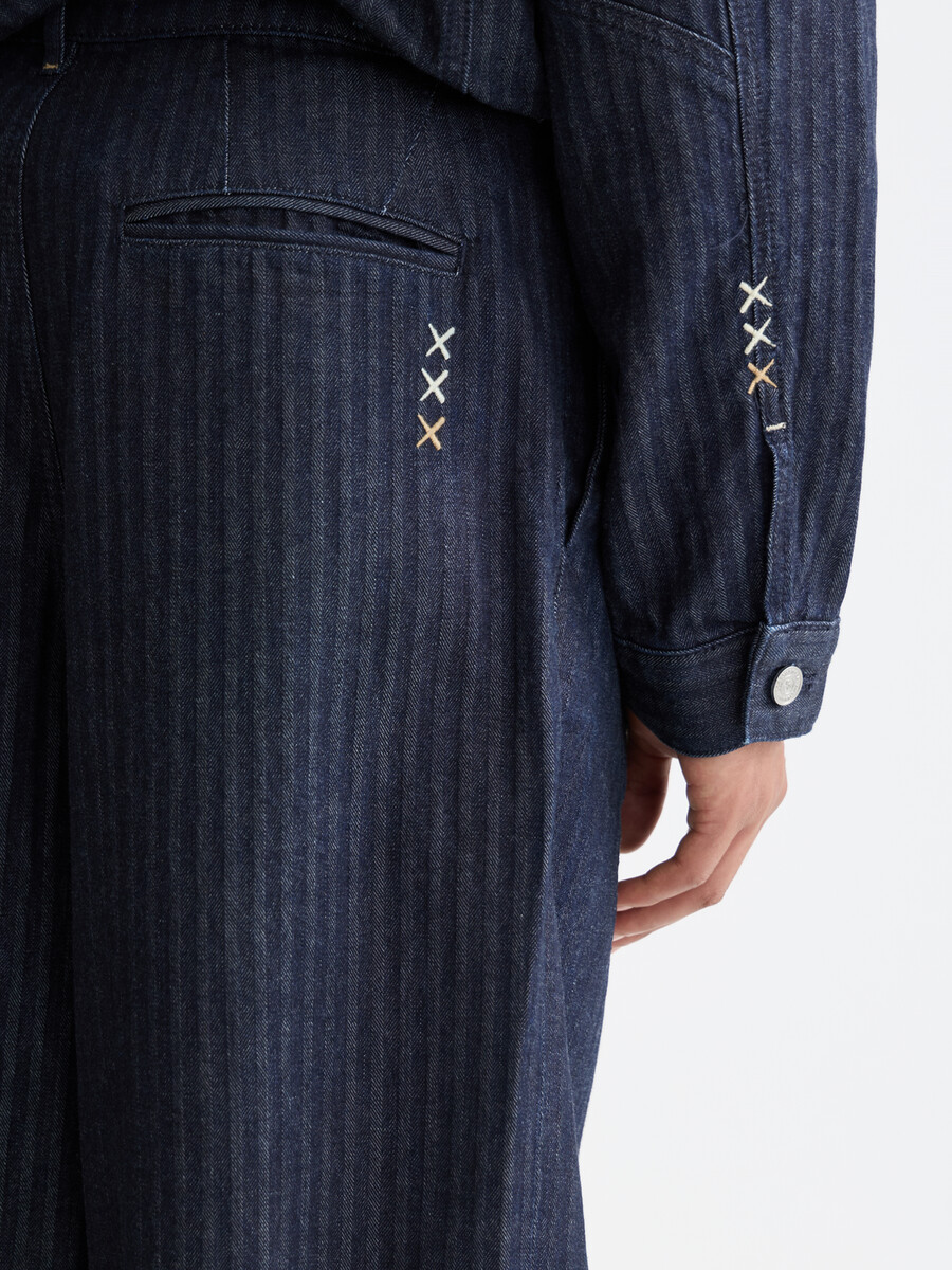 pantalones vaqueros holgados tipo chino