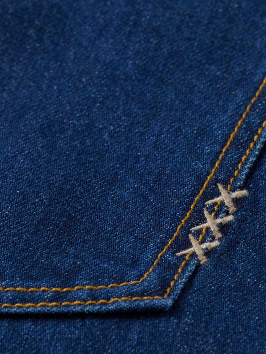 jeans de tiro alto tipo barril the loop