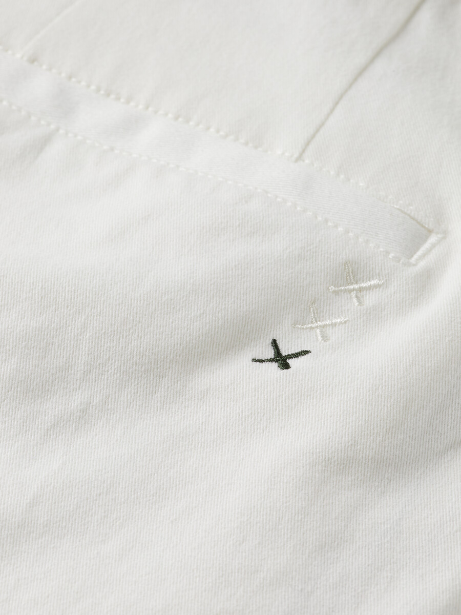 essentials — chino de sarga de mezcla de algodón drift