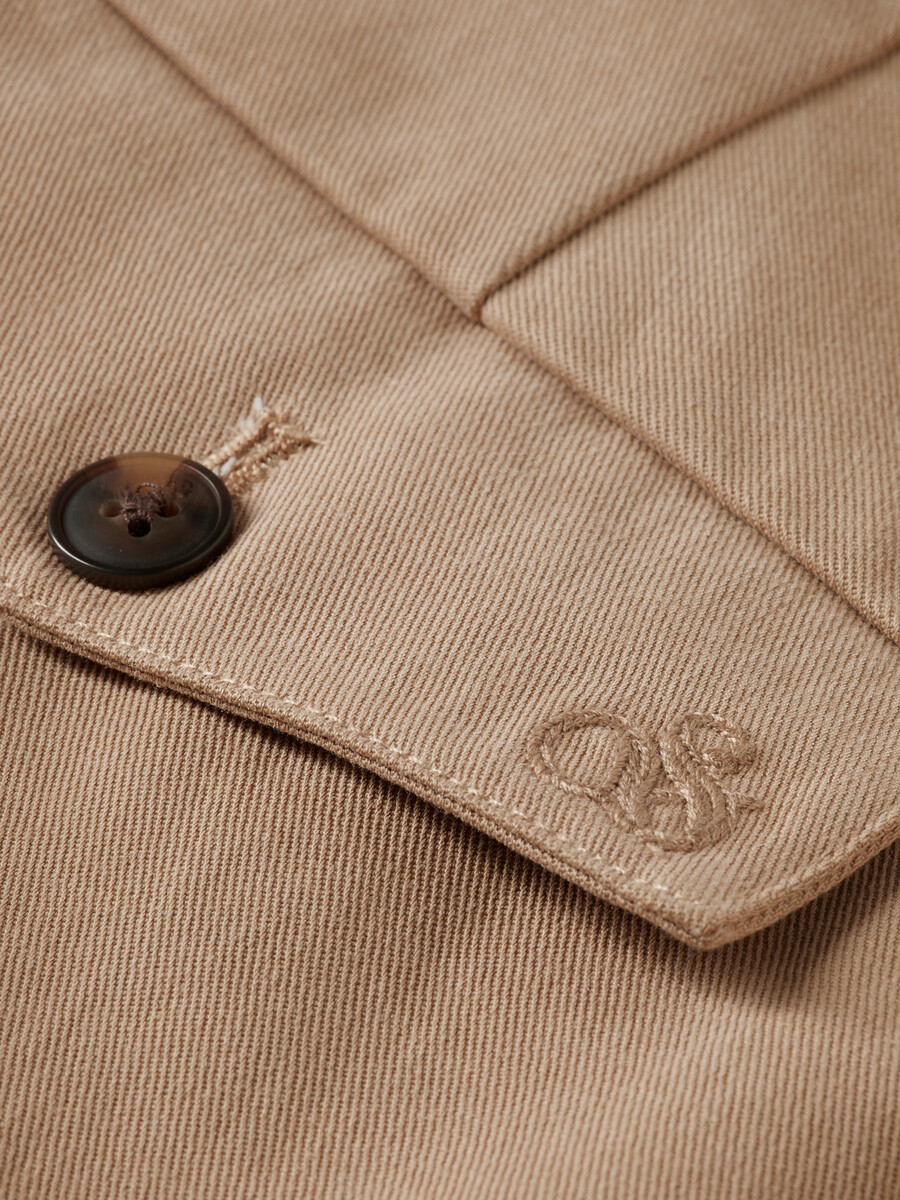 pantalón chino de corte recto y relajado de sarga de algodónlyocell plisado