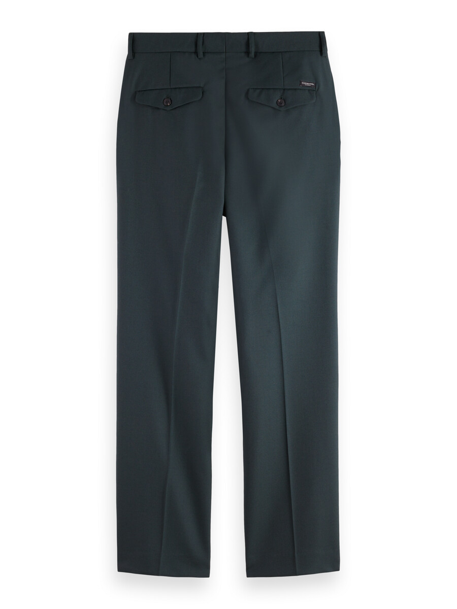 pantalón chino plisado de corte recto y relajado