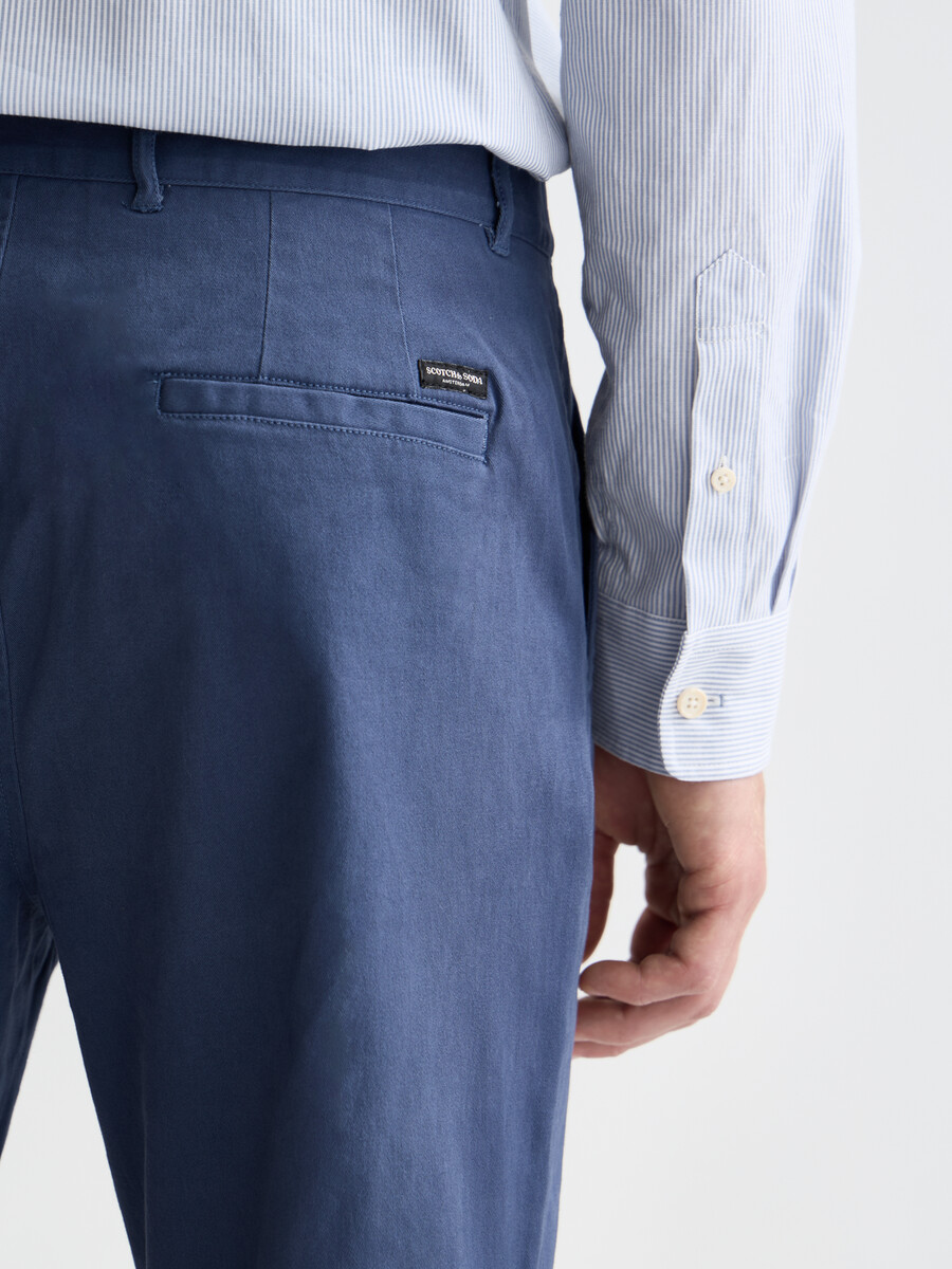 chino de sarga de mezcla de algodón elástico stuart de seasonal core