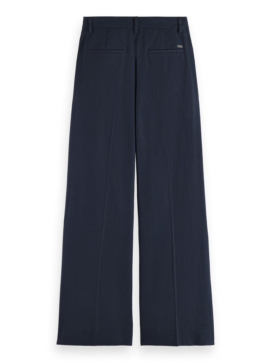 essentials — pantalón chino rosa