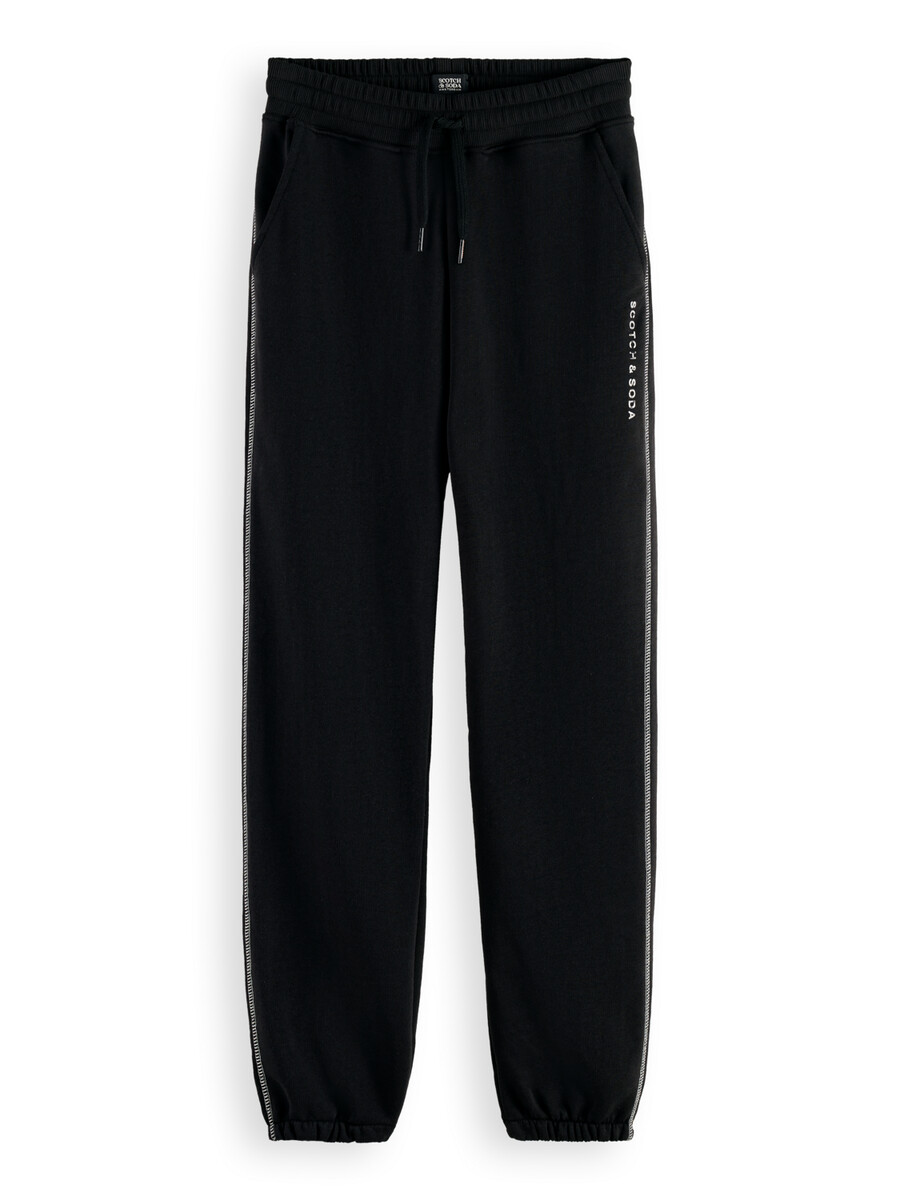 essentials — joggers planos de corte relajado