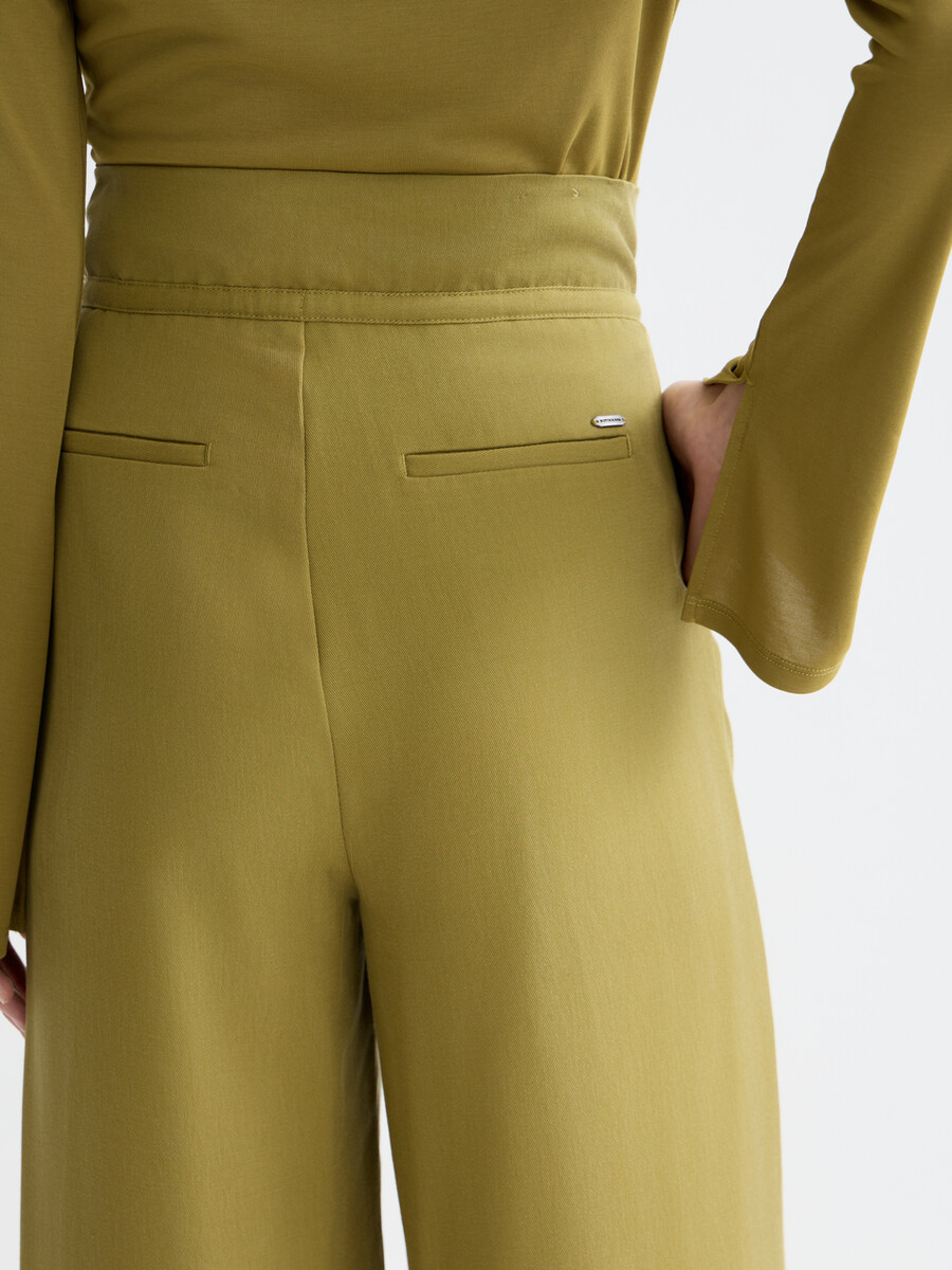 junio - pantalones paperbag de sarga de tiro alto y pierna ancha