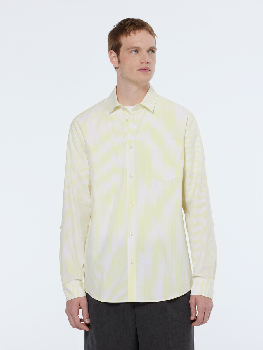 camisa oxford de rayas de corte regular