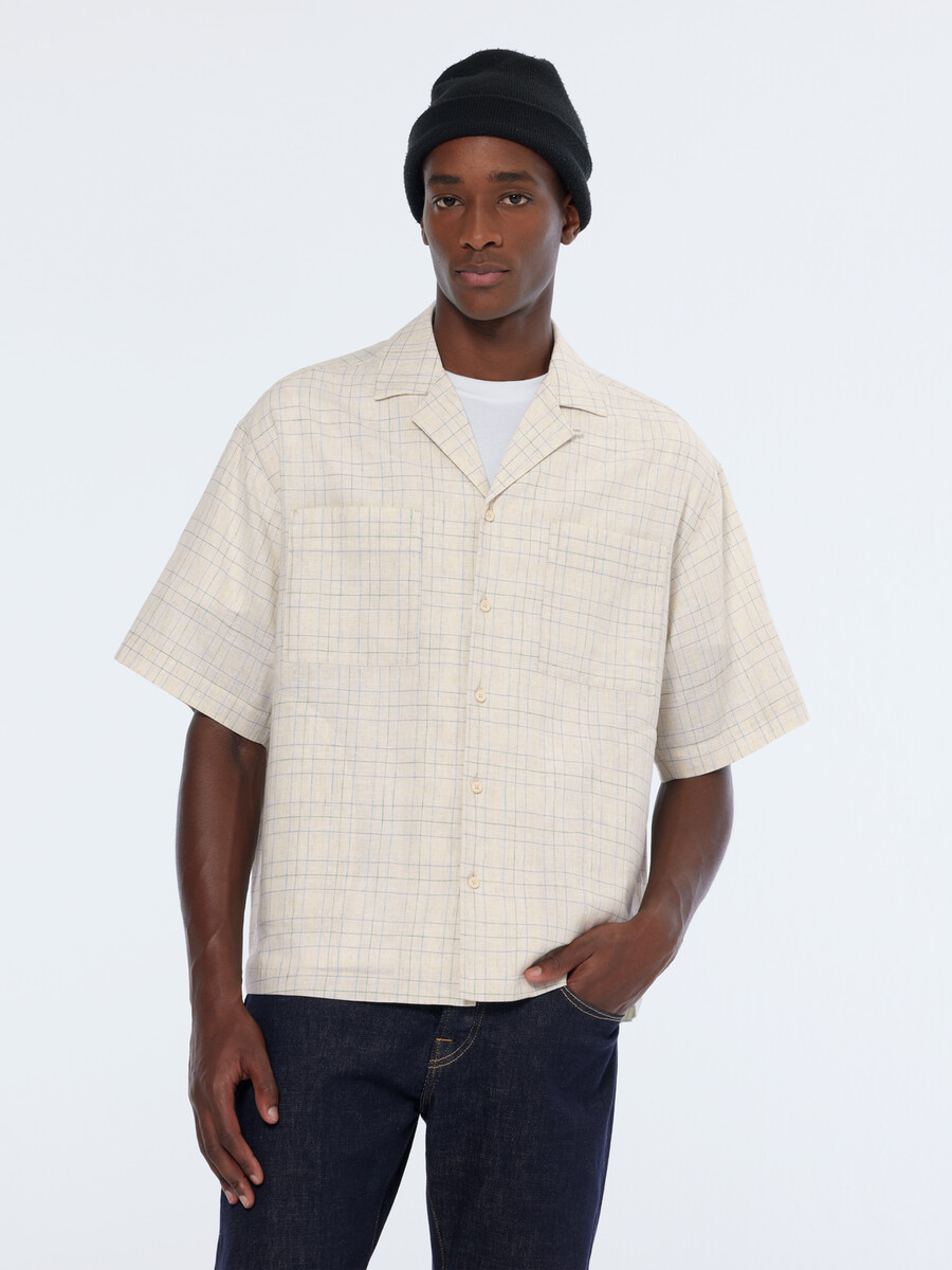 camisa de cuadros teñida en hilo de corte relajado