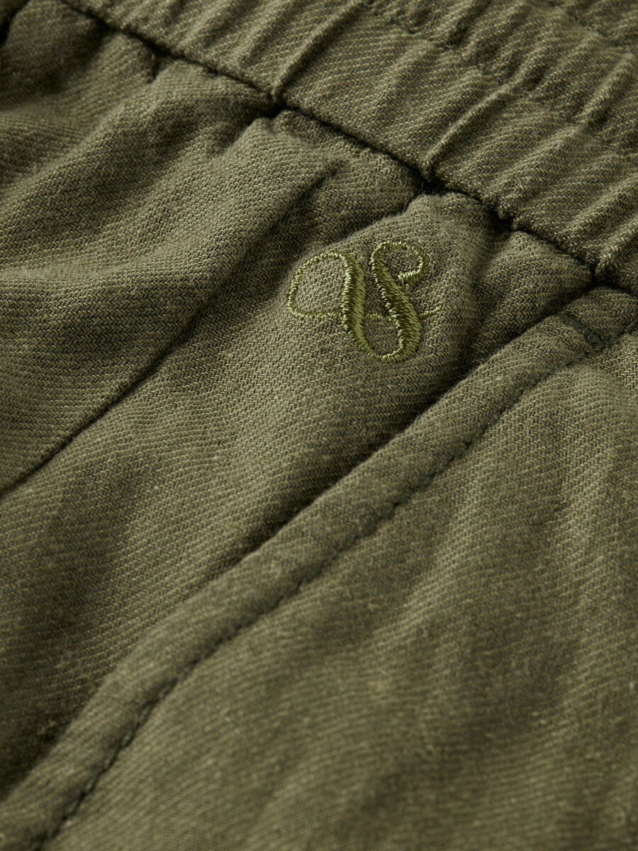 bermudas de corte relajado de algodón y lino fave