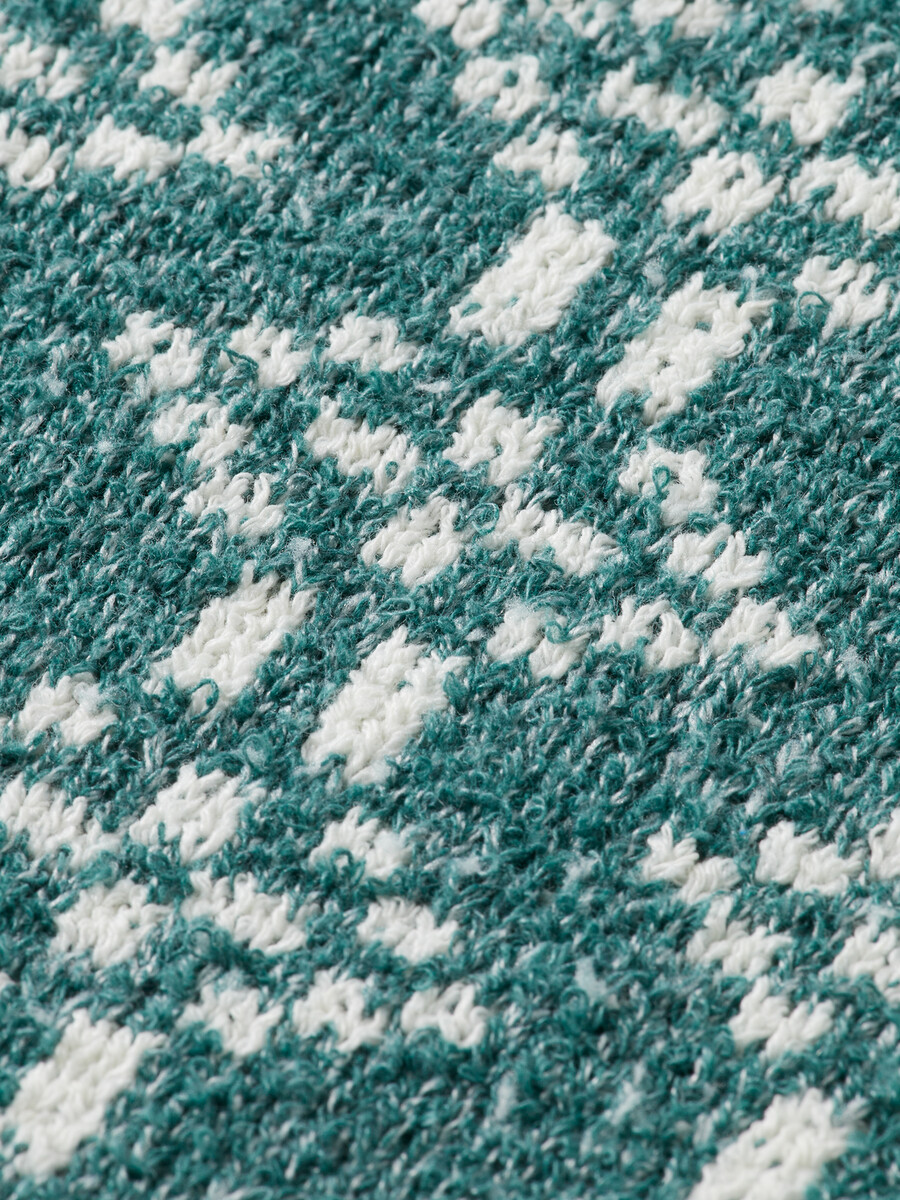 cuello redondo con hombros caídos extra de jacquard