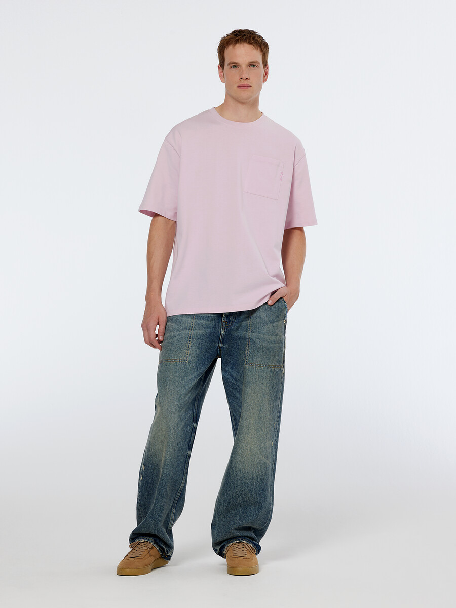 camiseta holgada con bolsillo delantero