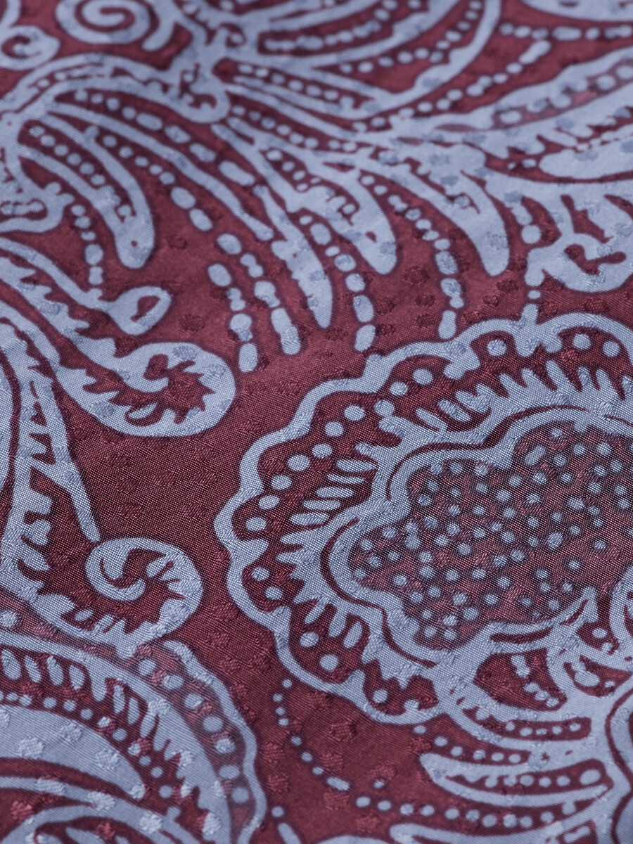top anudado en jacquard